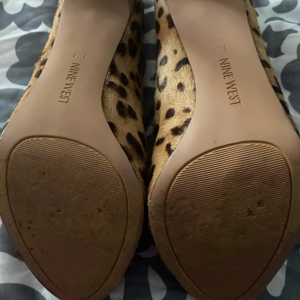 Booties - Picture 5 of 7
